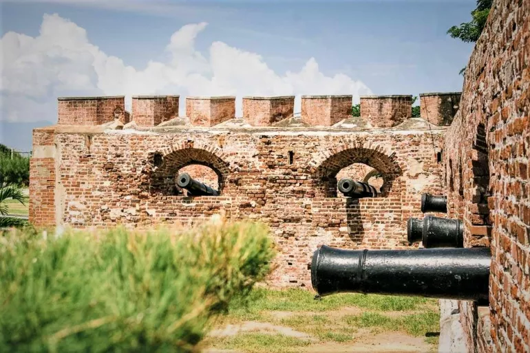 Is Captain Henry Morgan a real pirate? Kirill Nazarenko about the real prototype of Captain Blood Is Captain Henry Morgan a real pirate? Kirill Nazarenko about the real prototype of Captain Blood